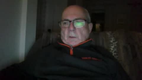 bernard1102 online show from 03-01-26, 02:02