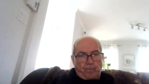 bernard1102 online show from 08-03-26, 02:22