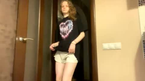 Sophia online show from 10-13-25, 03:56