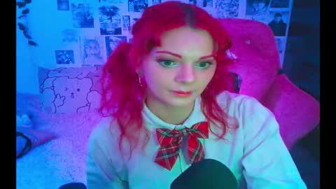 Snapshot of berriekitten chatting on 11-01-25, 11:07 BerrieKitten online show from 11-01-25, 11:07