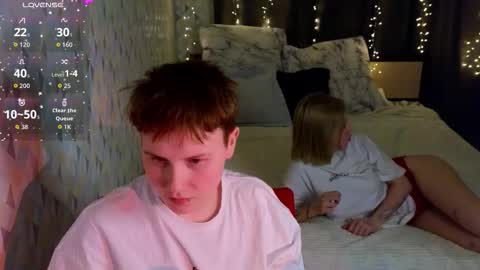 Snapshot of berry_assortment chatting on 03-18-26, 07:06 Your sweet Tara and Eva online show from 03-18-26, 07:06