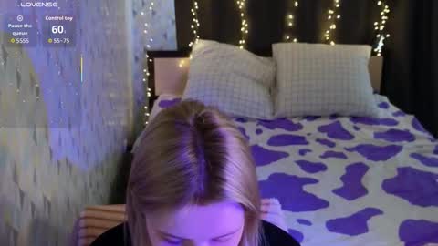 Snapshot of berry_assortment chatting on 03-28-26, 10:59 Your sweet Tara and Eva online show from 03-28-26, 10:59