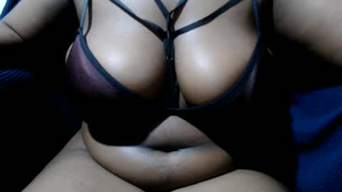 Snapshot of berrycany chatting on 07-06-26, 03:47 berrycany online show from 07-06-26, 03:47