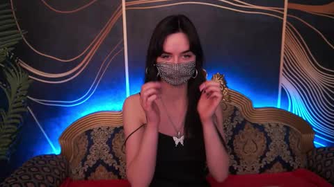 Violette online show from 11-07-25, 09:15