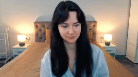 Violette online show from 04-03-26, 06:33