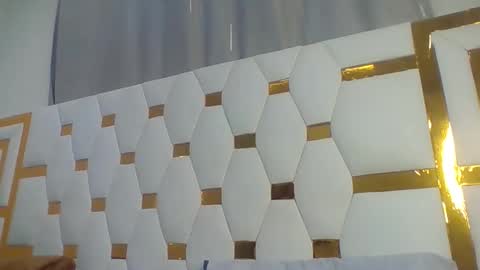 berryl online show from 10-26-25, 07:09