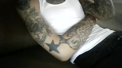 Snapshot of bertdollaz757 chatting on 01-28-25, 10:12 ToxicPipe757 online show from 01-28-25, 10:12