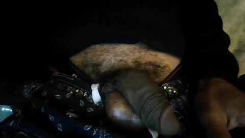 Snapshot of bertdollaz757 chatting on 11-13-25, 02:32 ToxicPipe757 online show from 11-13-25, 02:32