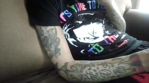 ToxicPipe757 online show from 04-18-26, 03:49