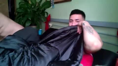 Snapshot of besosypasion chatting on 11-22-25, 06:51 besosypasion online show from 11-22-25, 06:51