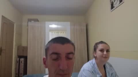 Alex and Victoria online show from 09-16-25, 04:52