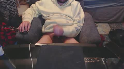 Snapshot of best_kept_secret23 chatting on 03-26-26, 03:12 Best Kept Secret23 online show from 03-26-26, 03:12