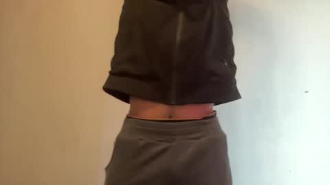 Snapshot of bestbodycb chatting on 04-16-26, 04:13 bestbodycb online show from 04-16-26, 04:13