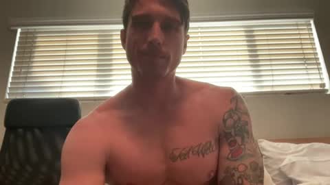 Snapshot of bestcoast35 chatting on 01-02-25, 10:11 Bestcoast3579 online show from 01-02-25, 10:11