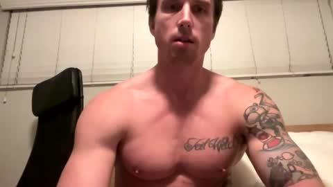 Snapshot of bestcoast35 chatting on 02-09-25, 02:38 Bestcoast3579 online show from 02-09-25, 02:38