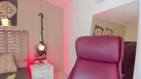  Marilee online show from 10-31-25, 02:01