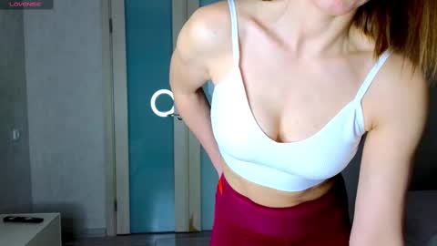 Snapshot of bestgirls2021 chatting on 03-03-25, 02:15 Hellen and Natali online show from 03-03-25, 02:15