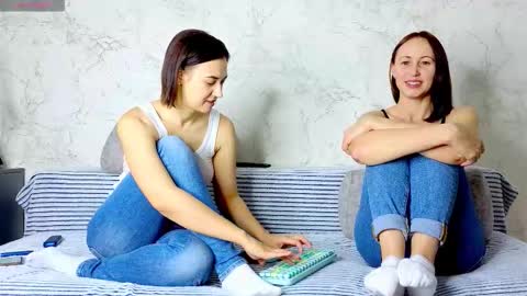 Hellen and Natali online show from 02-15-26, 07:51