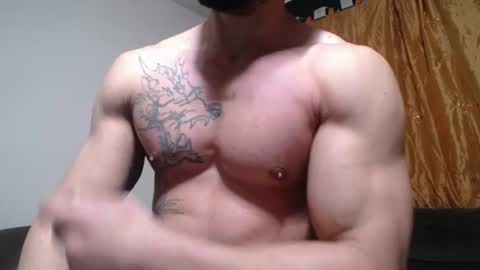 Snapshot of bestmuscle chatting on 07-07-26, 07:23 bestmuscle online show from 07-07-26, 07:23