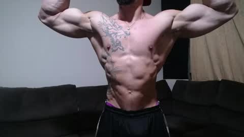 Snapshot of bestmuscle chatting on 07-19-26, 10:13 bestmuscle online show from 07-19-26, 10:13