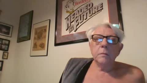 bestshot1951 online show from 02-18-25, 11:52