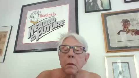 bestshot1951 online show from 10-22-25, 02:17