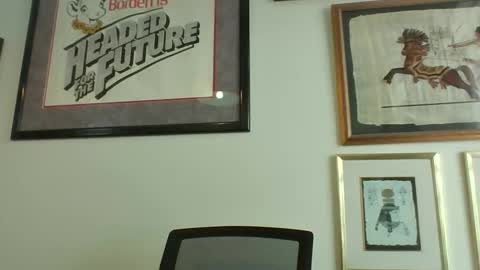 Snapshot of bestshot1951 chatting on 02-12-26, 06:58 bestshot1951 online show from 02-12-26, 06:58