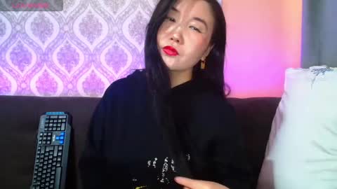 Bet Lu online show from 02-13-25, 07:35