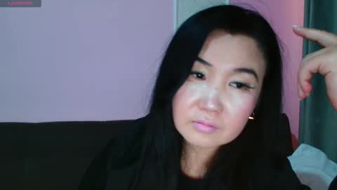 Bet Lu online show from 10-15-25, 04:56