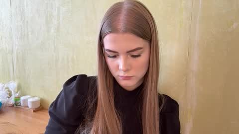 Alice online show from 03-06-26, 08:44