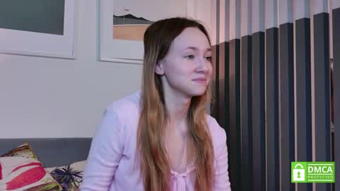 Snapshot of bethany_sparkle chatting on 05-17-26, 06:00 Bethany online show from 05-17-26, 06:00
