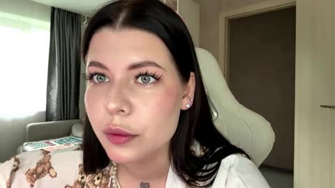 Snapshot of bethelsimensky chatting on 05-24-26, 12:43 Airin online show from 05-24-26, 12:43
