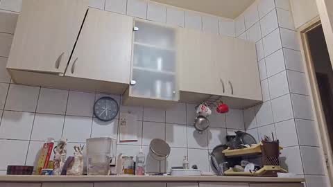 bethnorth online show from 10-15-25, 02:33