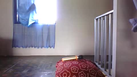 Snapshot of betme_wild29 chatting on 03-18-26, 03:31 betme_wild29 online show from 03-18-26, 03:31