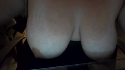 betsysjuggs online show from 09-20-25, 03:40