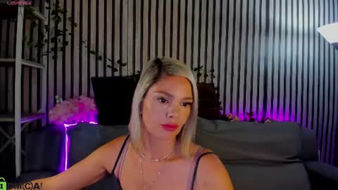 Snapshot of betty_brock chatting on 06-13-26, 01:14 Betty online show from 06-13-26, 01:14