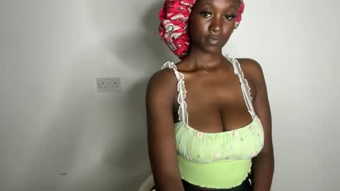 Snapshot of betty_fire_ chatting on 01-06-26, 08:12 Adah online show from 01-06-26, 08:12