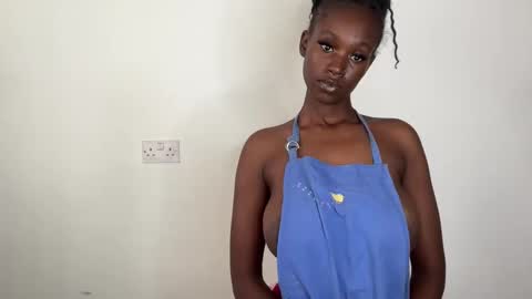 Snapshot of betty_fire_ chatting on 01-09-26, 05:10 Adah online show from 01-09-26, 05:10