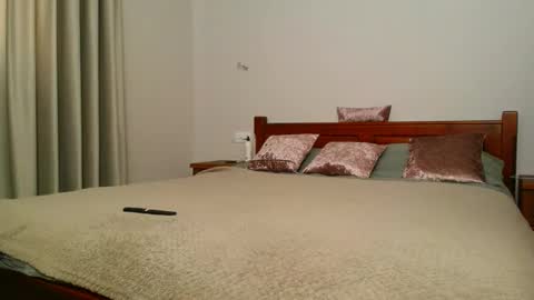 Snapshot of betty_sw chatting on 02-13-25, 12:21 betty_sw online show from 02-13-25, 12:21