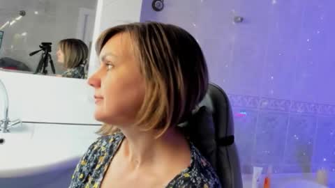 Betty online show from 03-25-26, 08:09