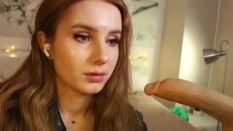 Betty online show from 02-21-25, 09:43