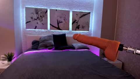 Betty online show from 10-13-25, 08:53