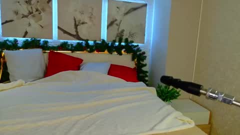 Snapshot of bettyrouse chatting on 01-05-26, 08:45 Betty online show from 01-05-26, 08:45