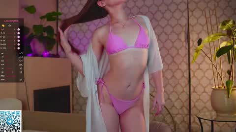 Snapshot of bettysamers chatting on 10-18-25, 07:03 Sofy online show from 10-18-25, 07:03