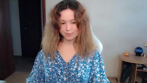 Betty online show from 09-19-25, 02:07