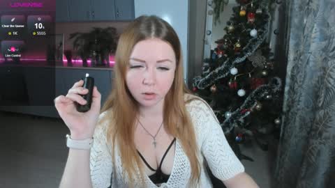 Snapshot of bettyurbane chatting on 12-27-24, 04:15 Mila Sweet online show from 12-27-24, 04:15