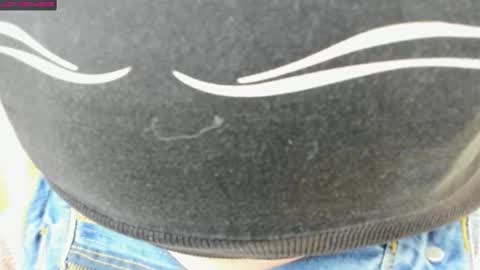 Snapshot of bettyurbane chatting on 02-21-25, 07:34 Mila Sweet online show from 02-21-25, 07:34