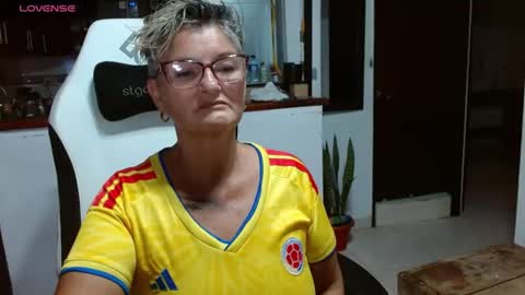 bibiana online show from 06-24-26, 01:37