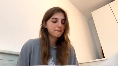 Lina online show from 06-19-26, 05:06