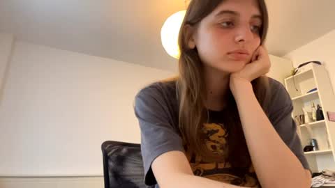 Lina online show from 06-23-26, 05:22